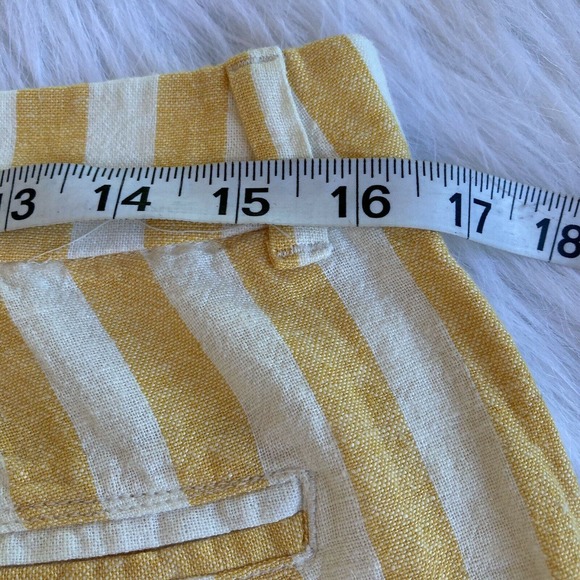 Old Navy Shorts Sz 8 Linen Blend Everyday Yellow Off White Striped Medium Womens - Picture 6 of 9